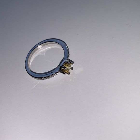 ❌Yellow Gemstone Ring NWOT - Picture 7 of 7